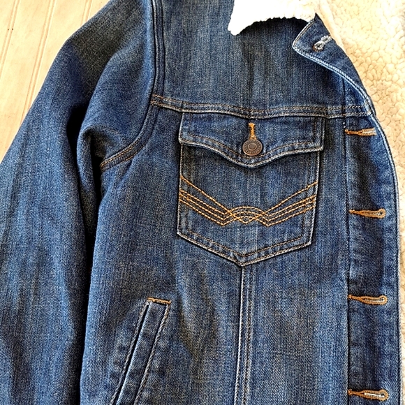 IDYLLWIND Myranda Lambert Sherpa Dark Wash Denim Jean Jacket - Picture 3 of 10